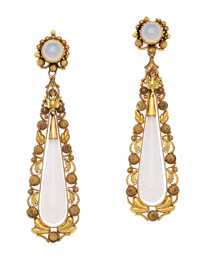 Archaeological revival 14-karat gold ear-pendants, circa 1885